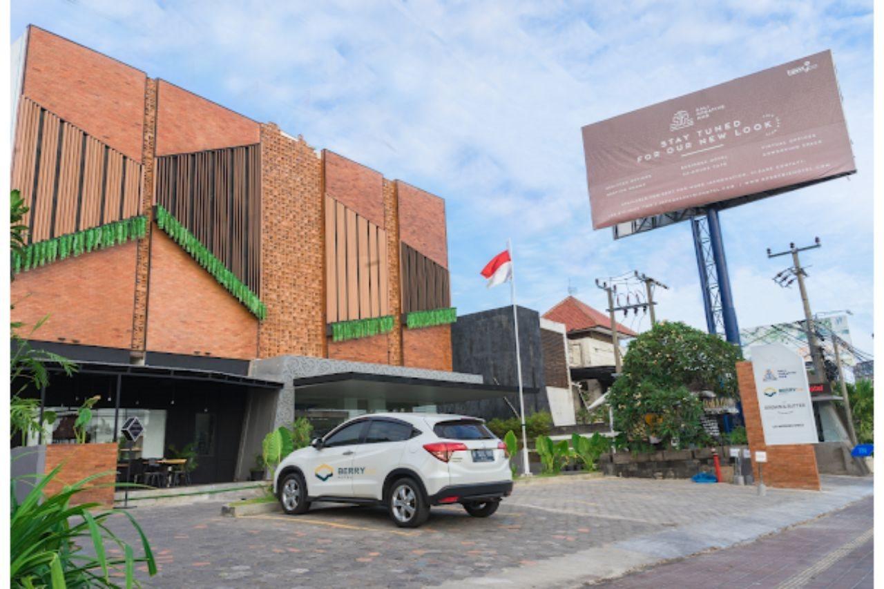 Berry Biz Hotel Σεμινιάκ Εξωτερικό φωτογραφία