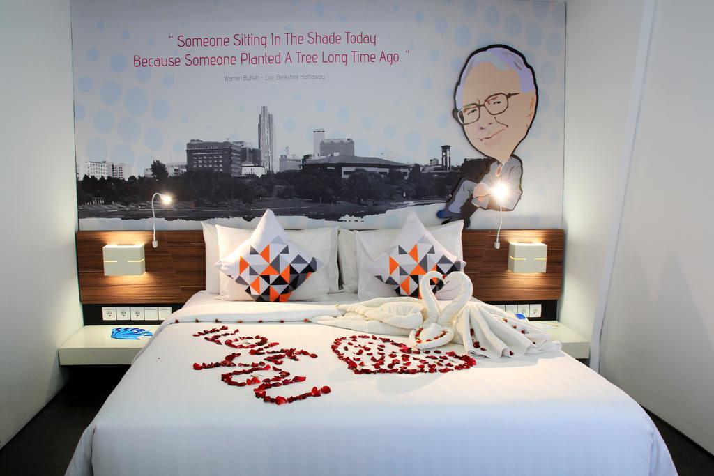 Berry Biz Hotel Σεμινιάκ Εξωτερικό φωτογραφία