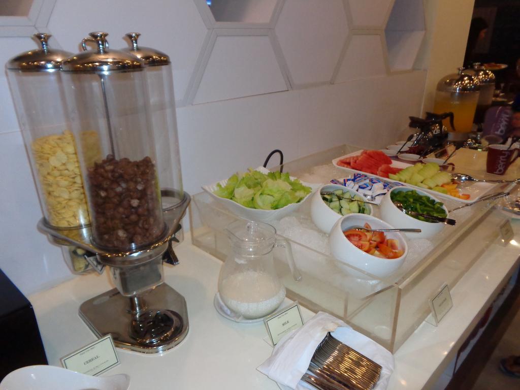 Berry Biz Hotel Σεμινιάκ Εξωτερικό φωτογραφία