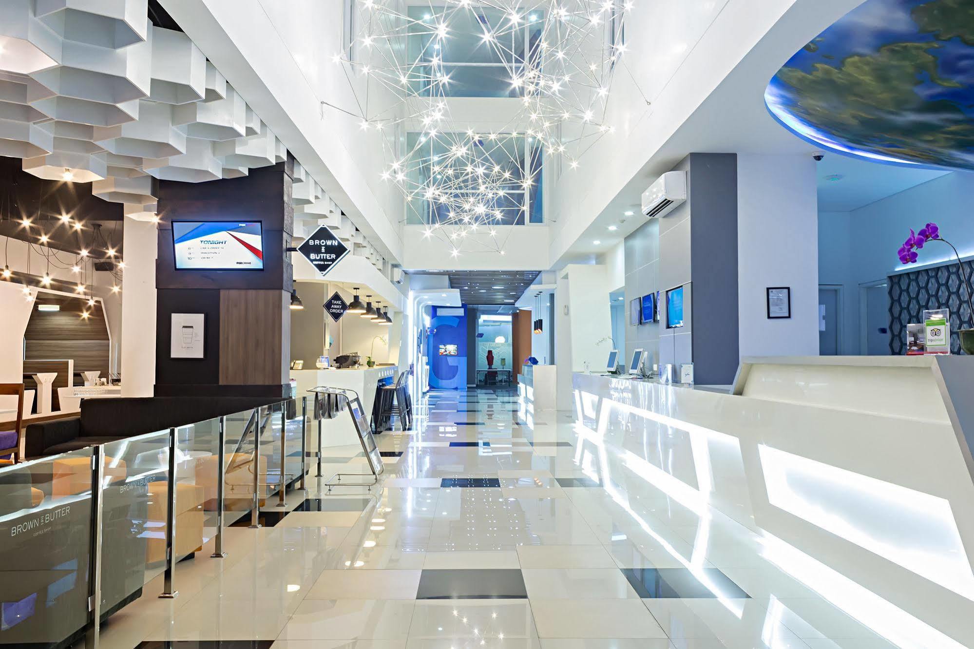 Berry Biz Hotel Σεμινιάκ Εξωτερικό φωτογραφία